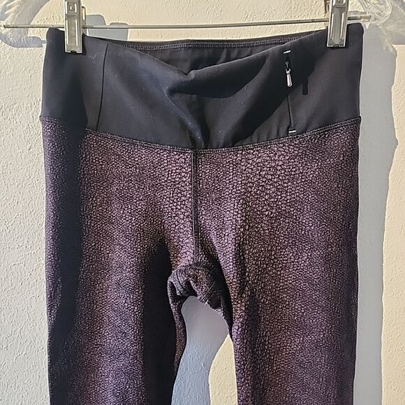 Calia by Carrie Underwood Animal Snakeskin Ankle Leggings Purple/Black Small S - Picture 2 of 5
